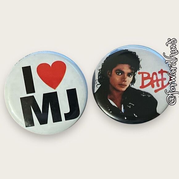 Small Vintage Michael Jackson Fan Pins - Picture 1 of 9